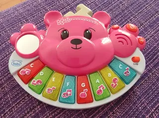 Piano Musical Osito Bebé