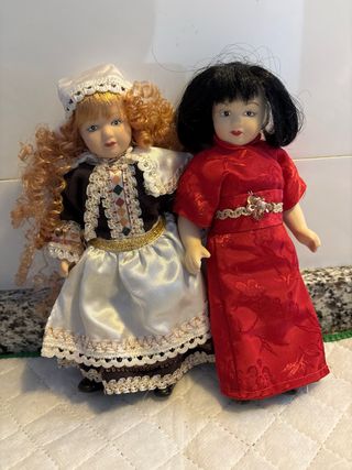 Lote de 3 muñecas de porcelana