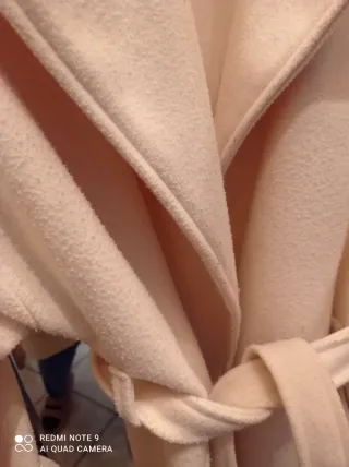 Cappotto beige con cintura