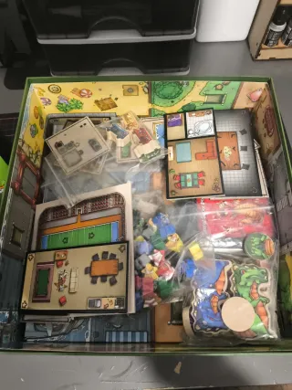 Terror in Meeple City Juego de Mesa