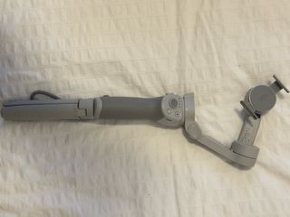 Estabilizador DJI OM4 para móviles