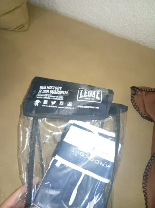 Guantes de boxeo Leone 10 oz