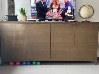 Mueble buffet comedor de madera maciza