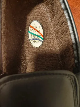 Zapatos Cutillas Puchaes Negras