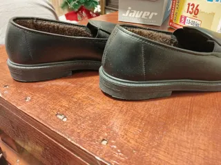 Zapatos Cutillas Puchaes Negras