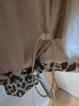 Anorak acolchado estampado leopardo