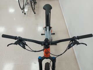 Bicicleta Mondraker Raze Carbon R TALLA M