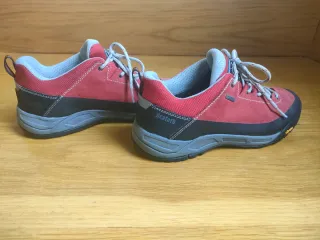 Botas montaña Bestard MESTRAL color rojo, talla 41