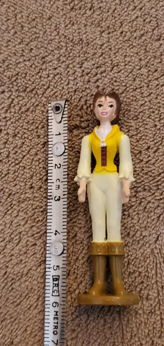 Figura Bella (La Bella y la Bestia) - Disney 6cm