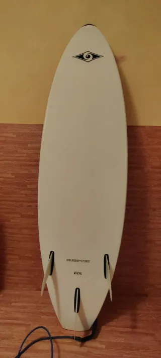 Tabla de surf BIC 6'7
