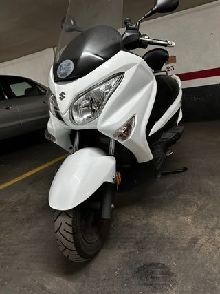 Suzuki Burgman 200 ABS 2017