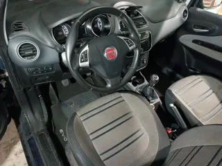 65.000 KM - FIAT Punto Evo 1.4 DYNAMIC 77Cv 2010 -