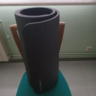 Esterilla Pilates/Yoga Decathlon y pelota pilates