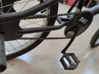 Bicicleta BMX Moma freestyle Poco Uso