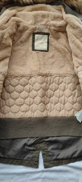 Parka Mujer Verde Militar con Capucha