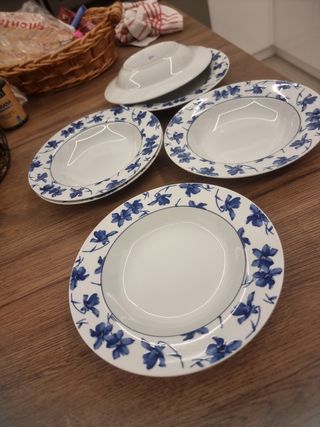 Vista Alegre 6 Platos Hondos Flor Azul