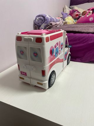 Ambulancia Barbie