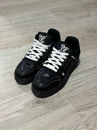 Zapatos Louis Vuitton Trainer Negros T42
