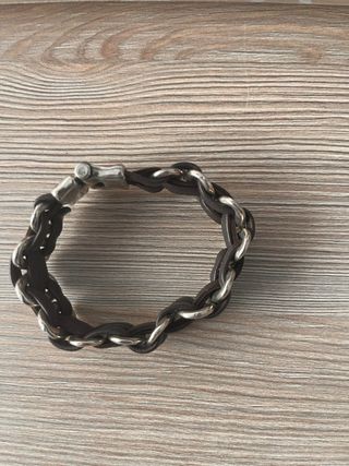 Pulsera Uno de 50 Cuero y Plata