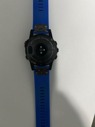 Reloj Garmin Fenix 5 negro con protector pantalla.