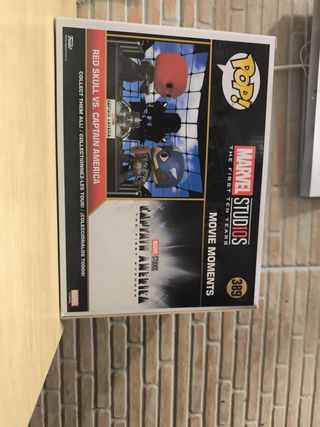 Funko Pop! Red Skull vs Captain America 389