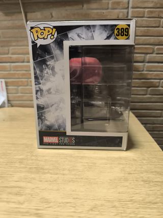 Funko Pop! Red Skull vs Captain America 389