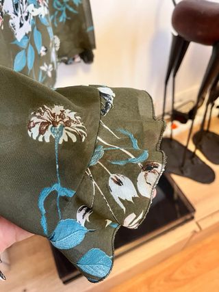 Camisa femenina semitransparente muy bonita!