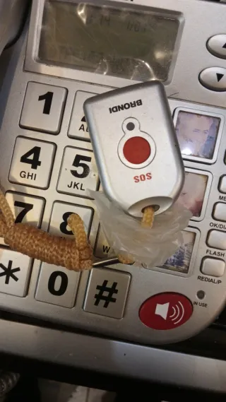 Telefono Brondi per anziani e ipovedenti