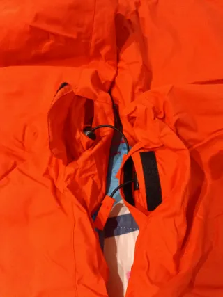 Pantalones de esquí naranjas 14 años, tengo dos