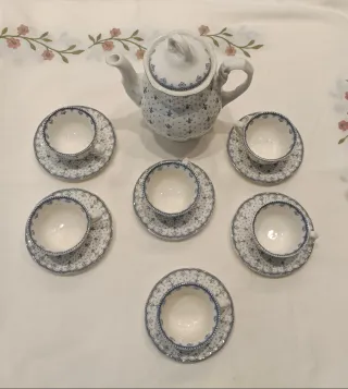 Juego café/té Flor de Lis - La Cartuja  de Sevilla