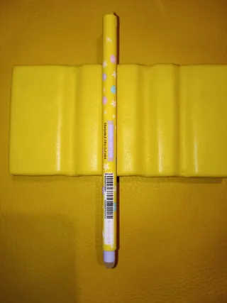 Penna Legami Gialla con Decorazioni