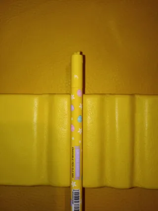 Penna Legami Gialla con Decorazioni