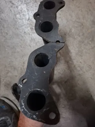 Colector escape Seat 600 4 a 2