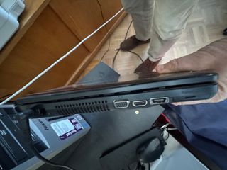 Portátil Sony VAIO i5 500GB AMD