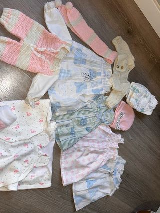 Lote ropa y accesorios para muñeca