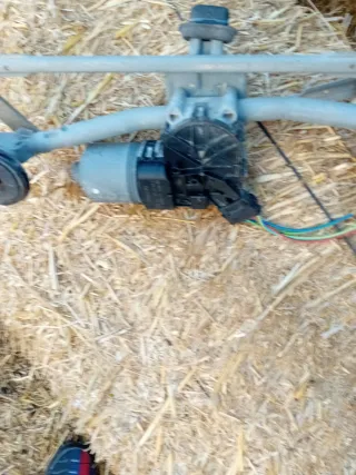 Motor limpiaparabrisas citroen berlingo 2014