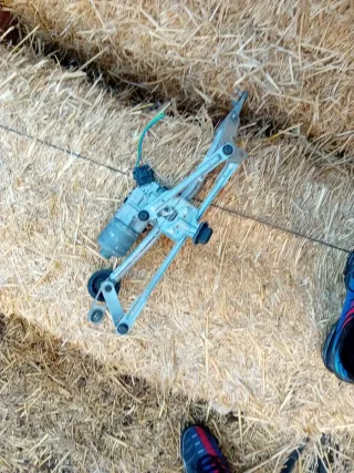 Motor limpiaparabrisas citroen berlingo 2014