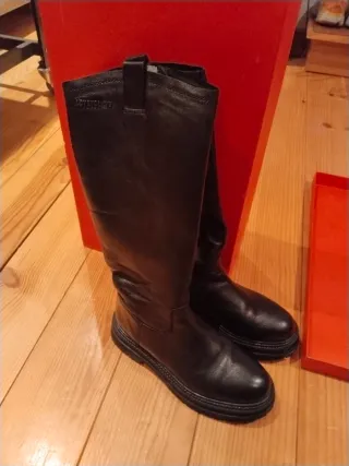 Botas de cuero Love to love negras