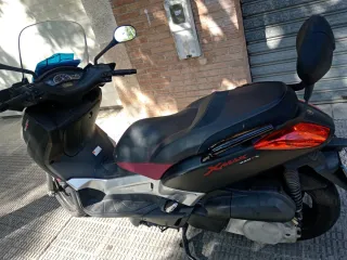 Yamaha Xmax 250 Scooter