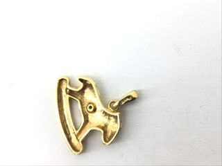 colgante oro 18k con piedra