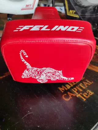 Asiento Sillín Derbi Variant Felino Rojo