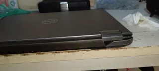 Portátil Dell Vostro 3560 Negro/Gris  255gb SSD