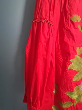 Vestido rojo bordado talla XL