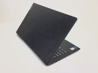 pc portatil lenovo 83a1