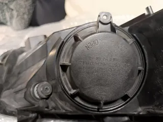 Faro delantero izquierdo KIA CEED