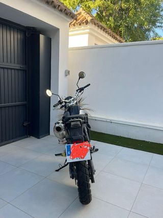 BMW G650 XCountry 12.400 km año 2007.