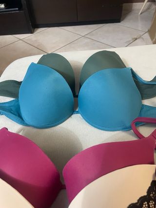 Set 5 reggiseni tg 2b.