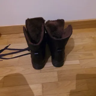 Stivaletti donna in pelle neri