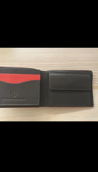 Cartera Victorio & Lucchino Marrón y Rojo