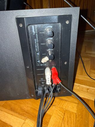 Altavoces 2.1 Subsonic Negros